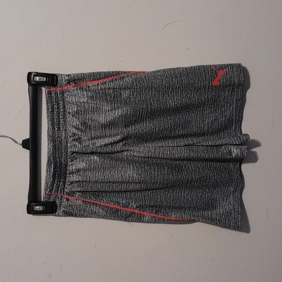 Boys Puma T-shirt and 2 Puma Mesh Shorts- 3 pack - Picture 6 of 7